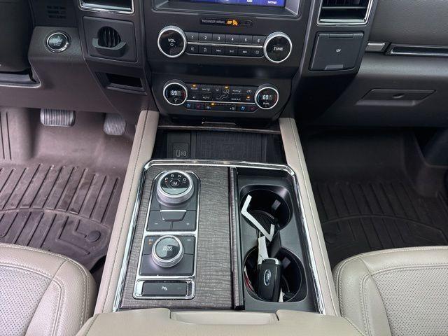 used 2021 Ford Expedition car, priced at $29,000