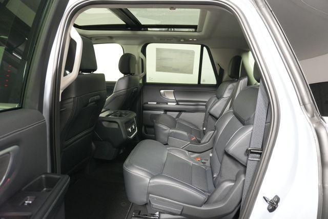 new 2025 Ford Expedition Max car, priced at $80,000