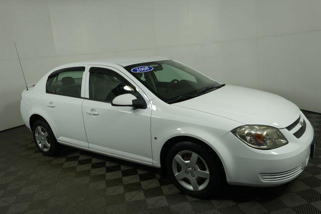 used 2008 Chevrolet Cobalt car, priced at $5,500
