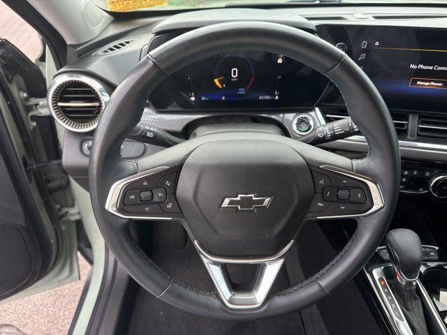 used 2025 Chevrolet Trax car, priced at $24,620