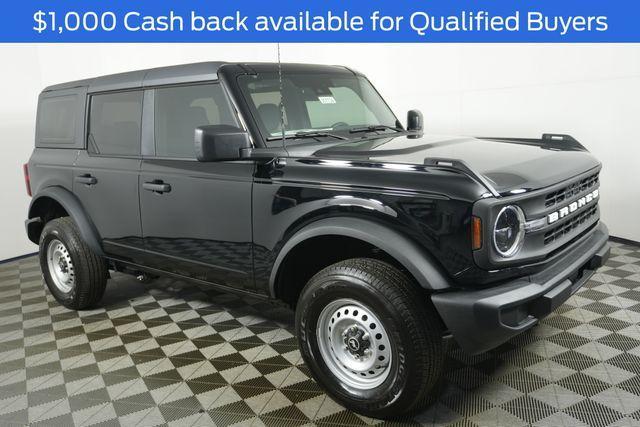 new 2025 Ford Bronco car, priced at $45,620