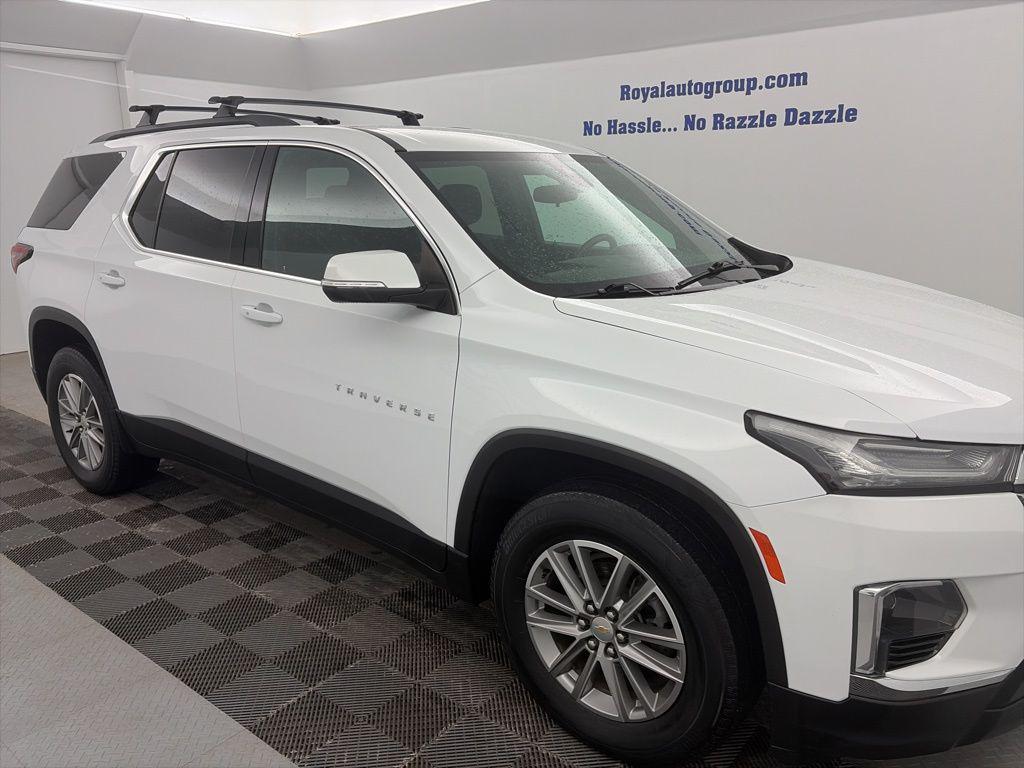 used 2023 Chevrolet Traverse car