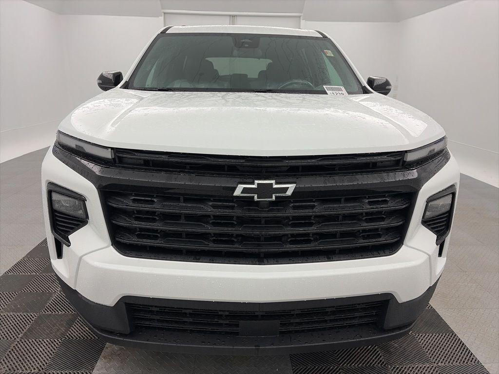 new 2026 Chevrolet Traverse car, priced at $45,637