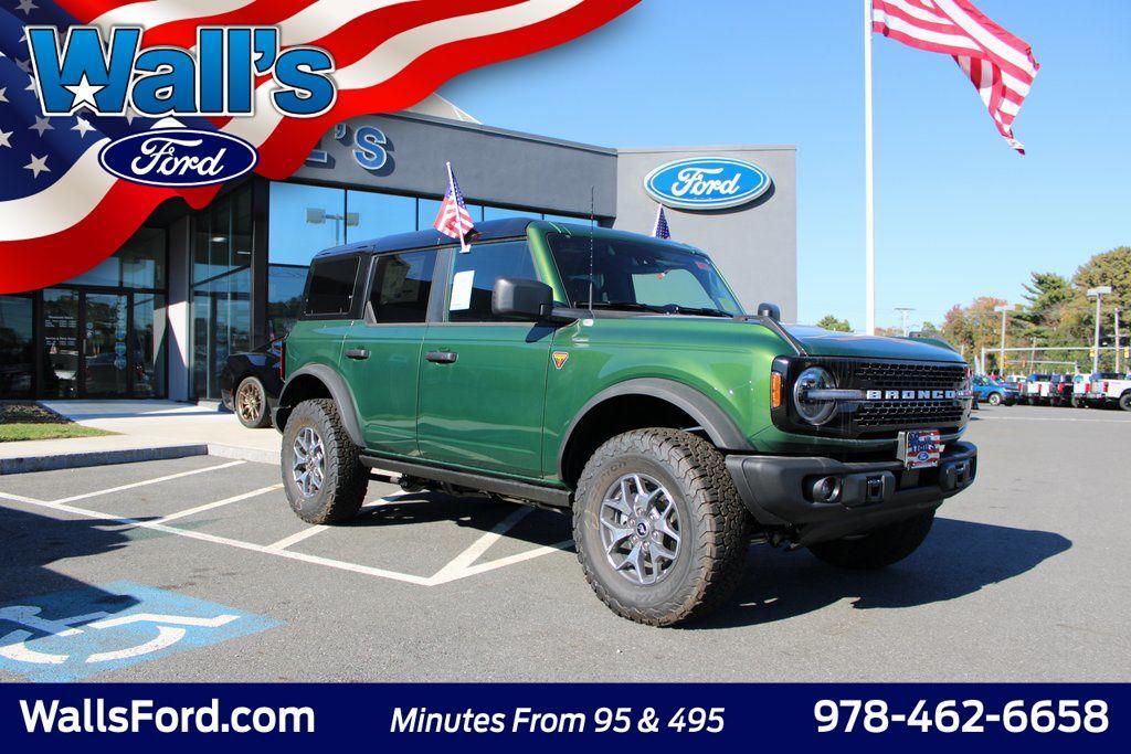 new 2025 Ford Bronco car, priced at $55,552
