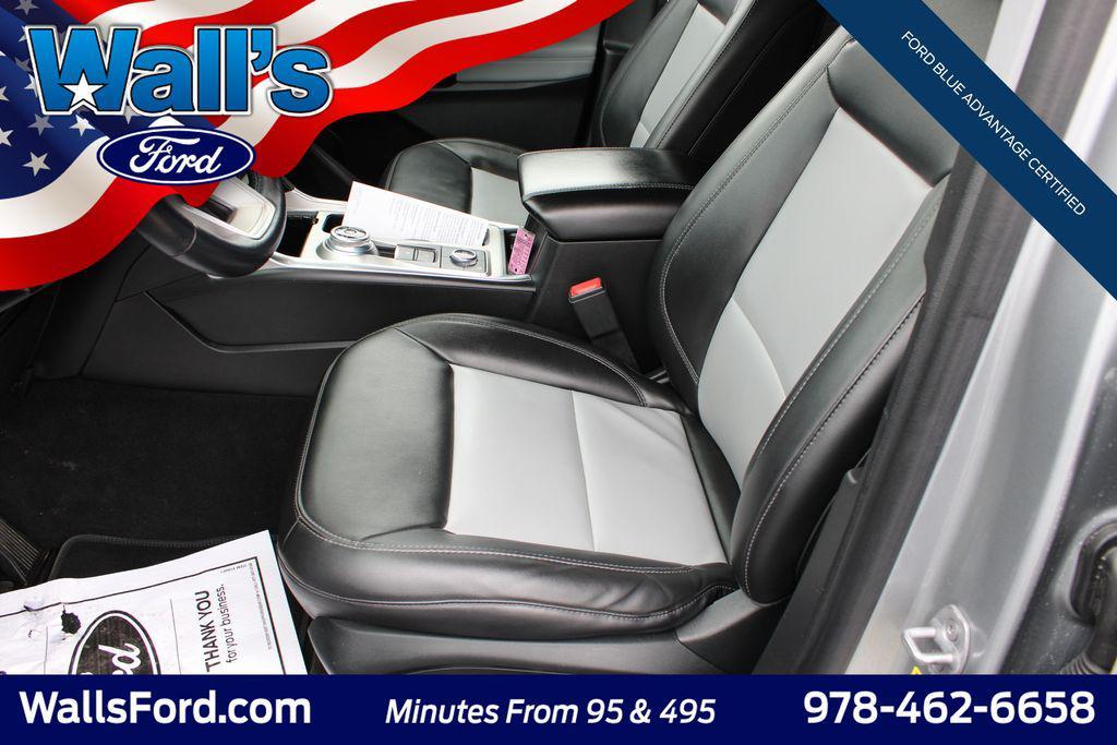 used 2022 Ford Explorer car, priced at $29,398