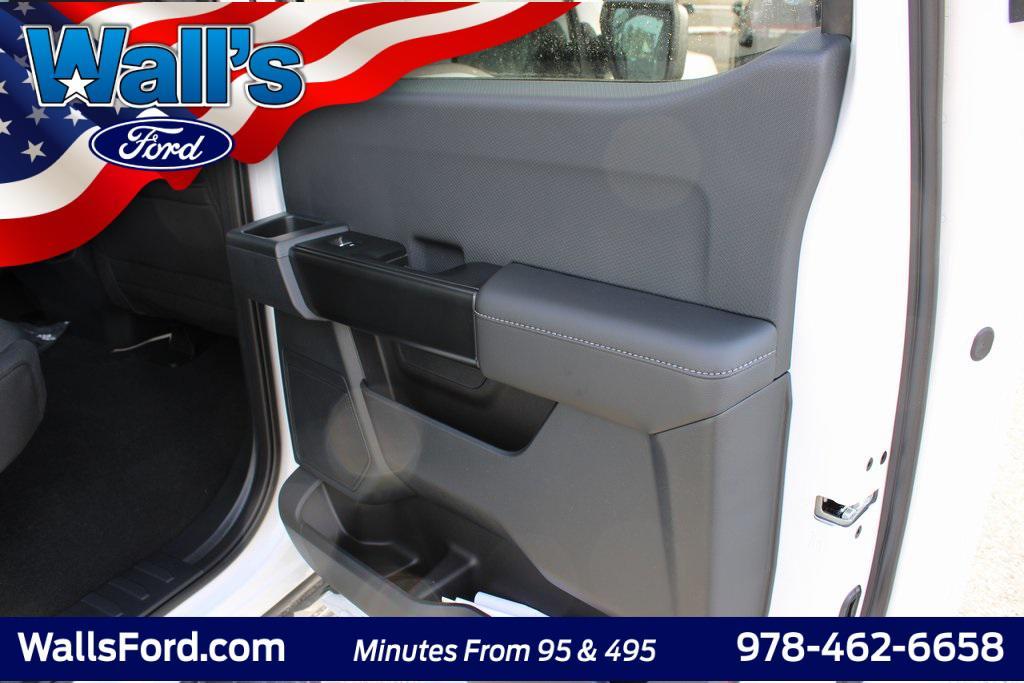 new 2025 Ford F-150 car, priced at $53,376