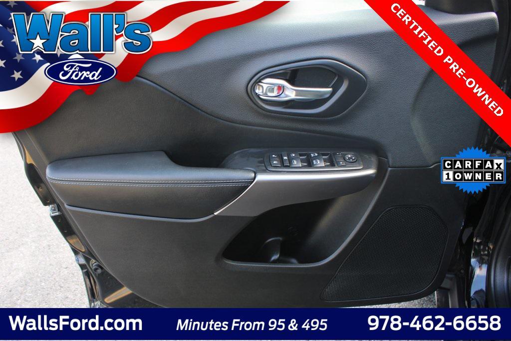 used 2019 Jeep Cherokee car, priced at $19,105