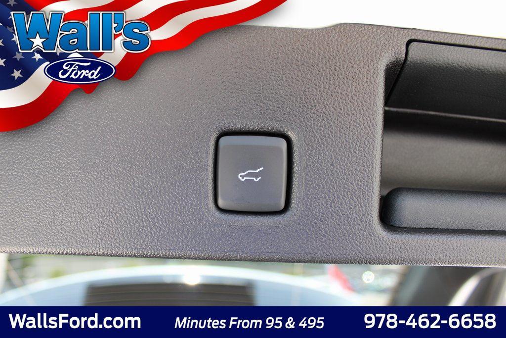 new 2025 Ford Escape PHEV car, priced at $31,952