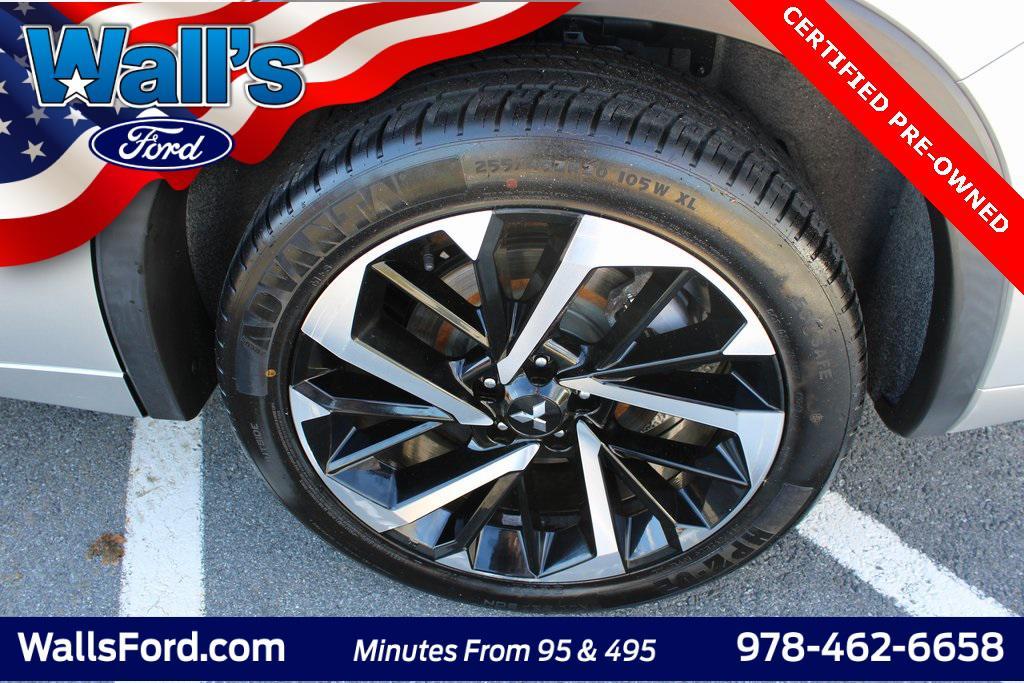 used 2022 Mitsubishi Outlander car, priced at $26,819