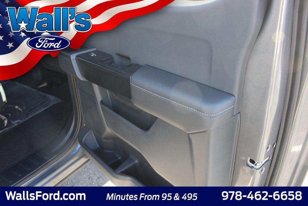 new 2025 Ford F-150 car, priced at $45,735