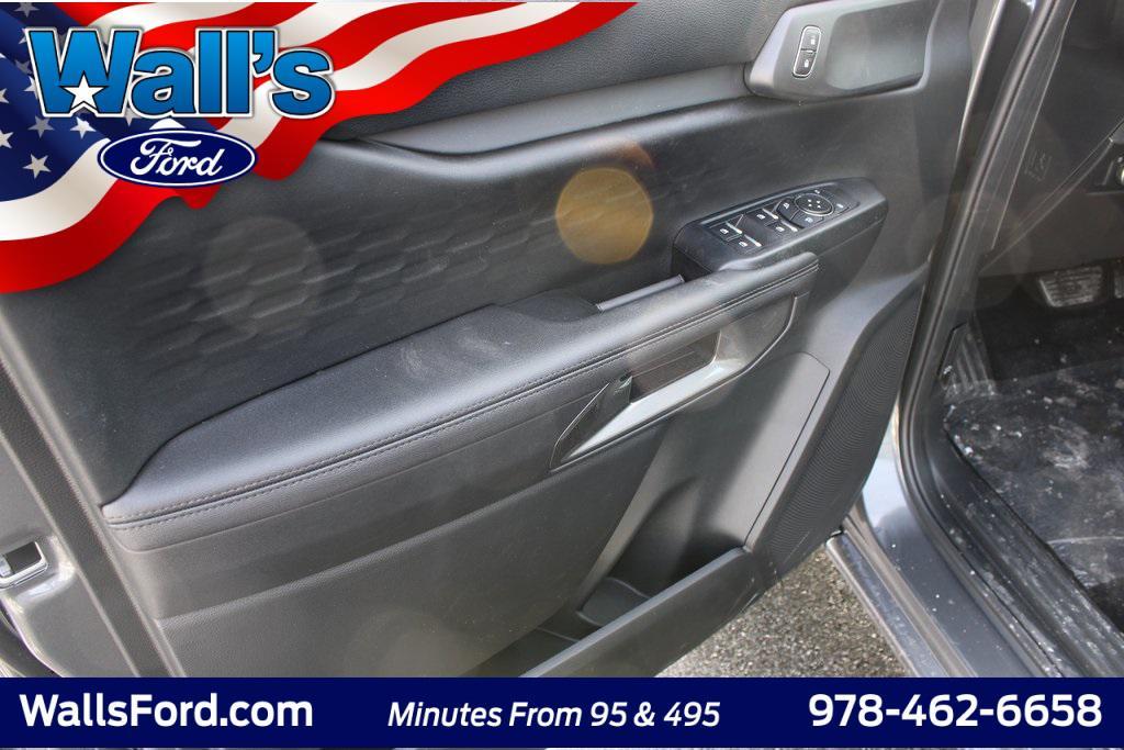 new 2025 Ford Ranger car, priced at $41,759