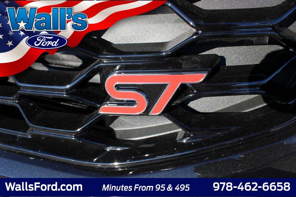 new 2026 Ford Explorer car, priced at $61,102