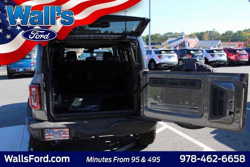 new 2025 Ford Bronco car, priced at $55,552