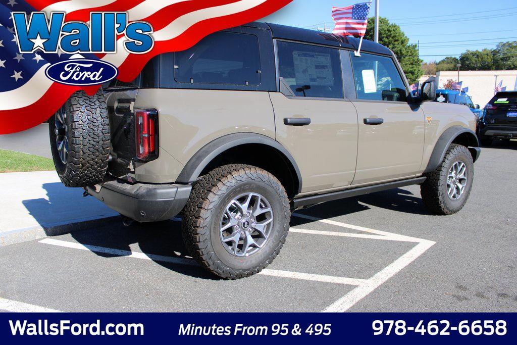 new 2025 Ford Bronco car, priced at $55,552