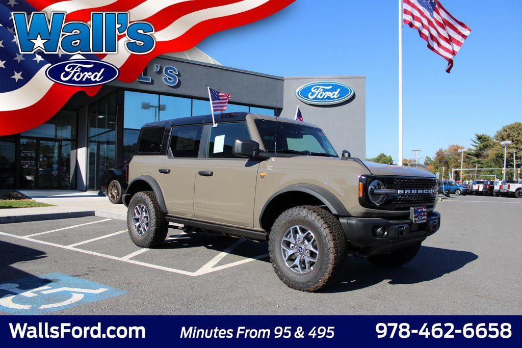 new 2025 Ford Bronco car, priced at $55,552