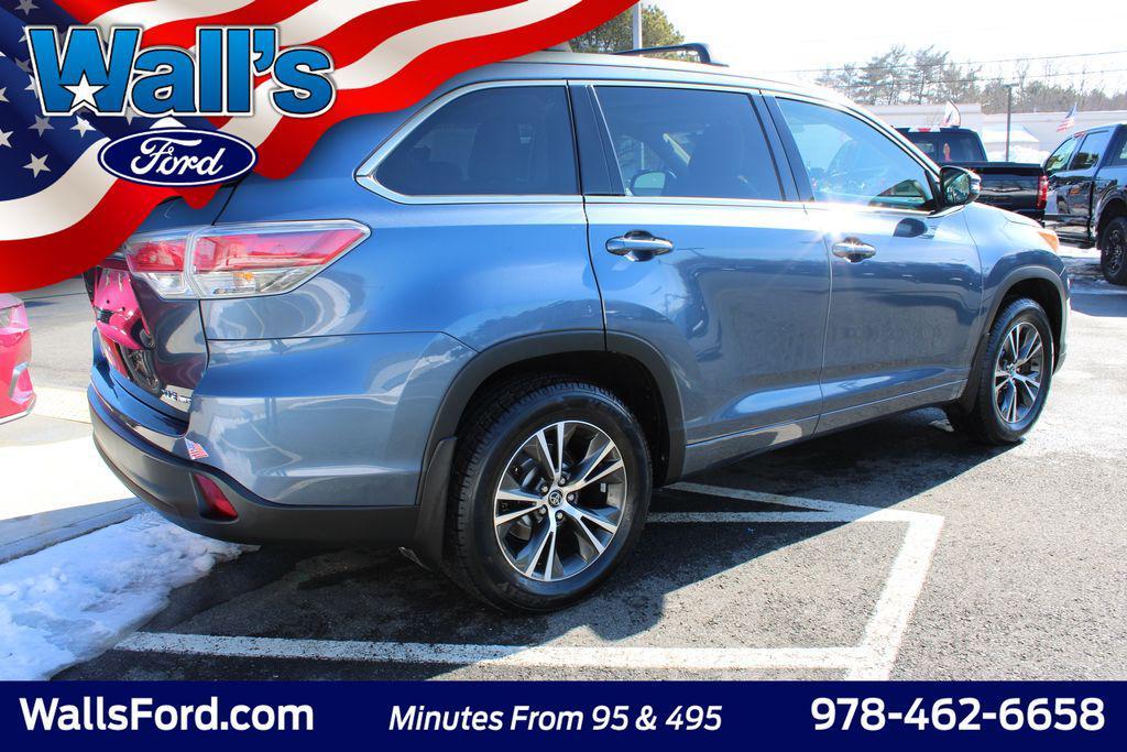 used 2016 Toyota Highlander car, priced at $18,773