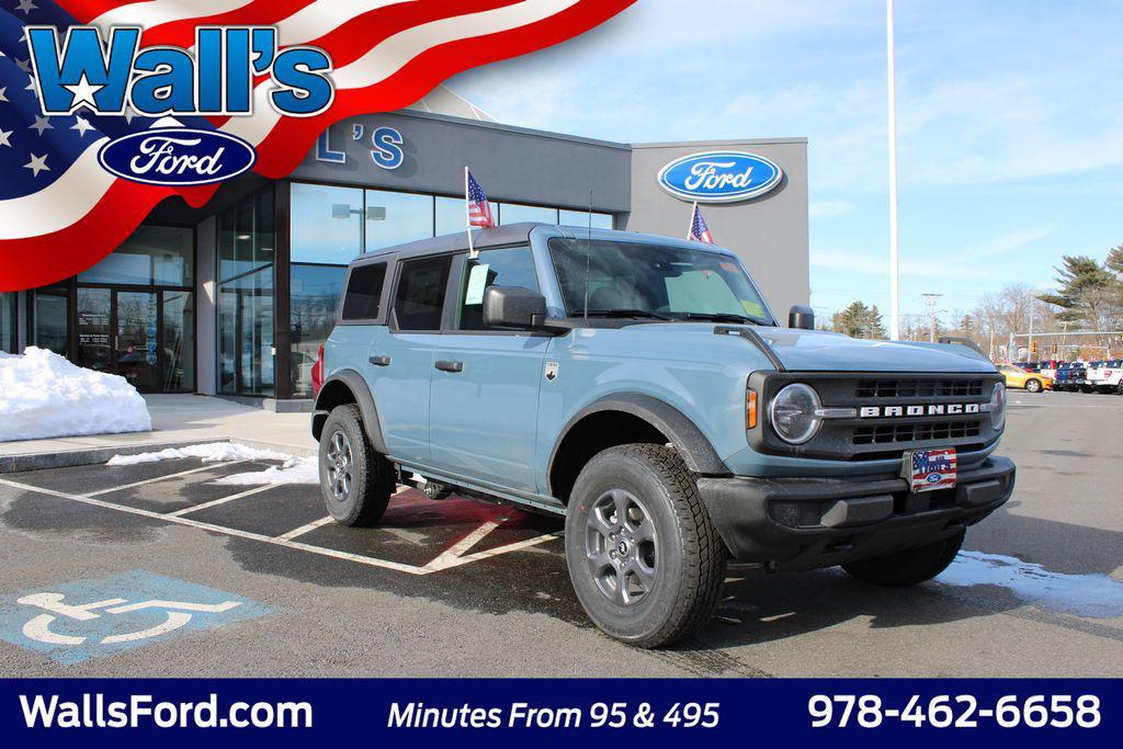 new 2025 Ford Bronco car, priced at $45,815