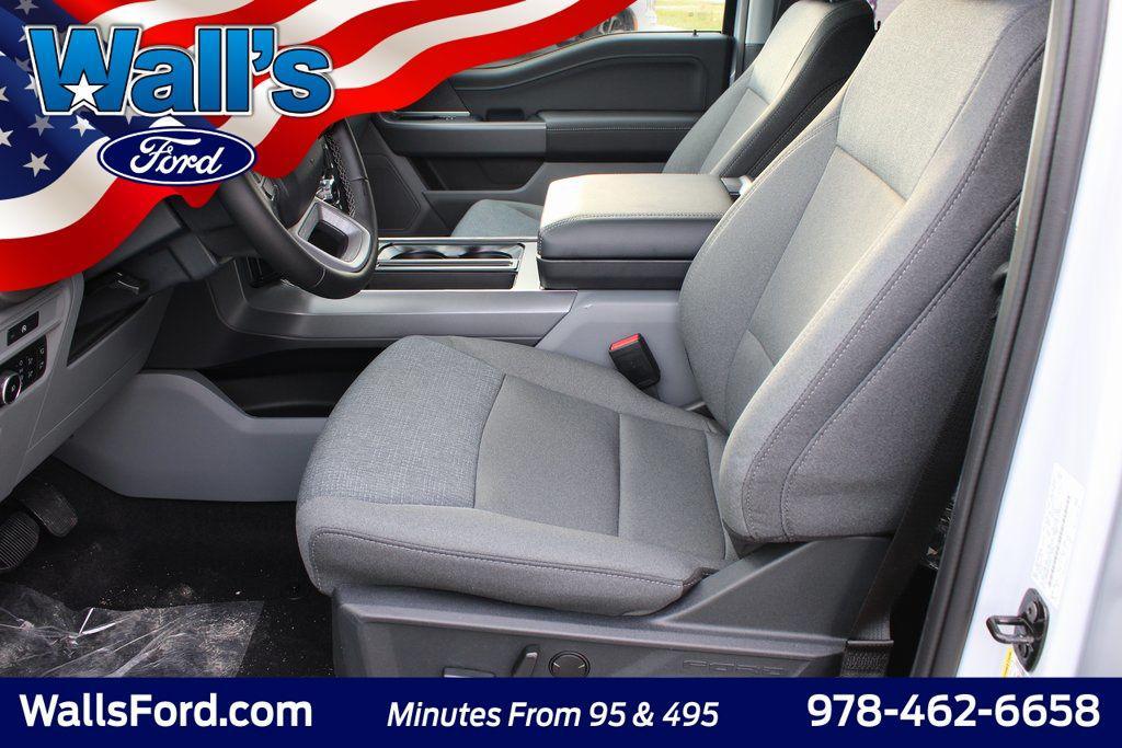 new 2025 Ford F-150 car, priced at $53,672