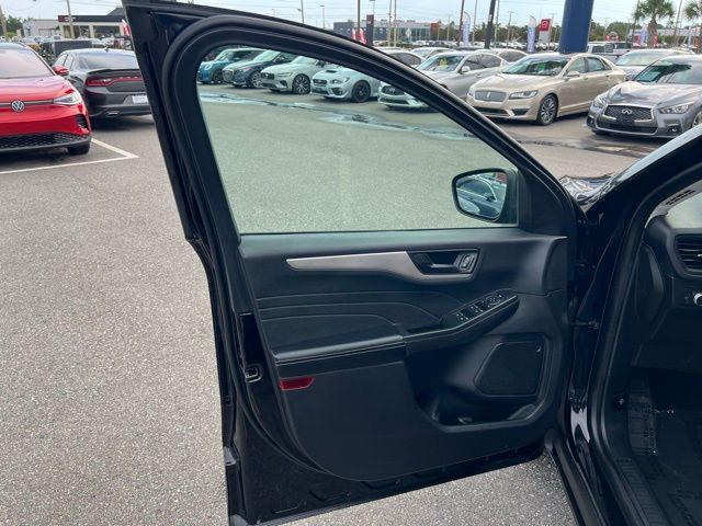 used 2022 Ford Escape car, priced at $17,497