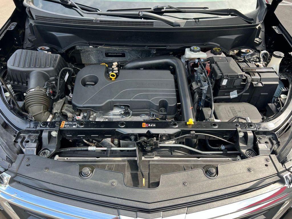 used 2024 Chevrolet Equinox car, priced at $22,997