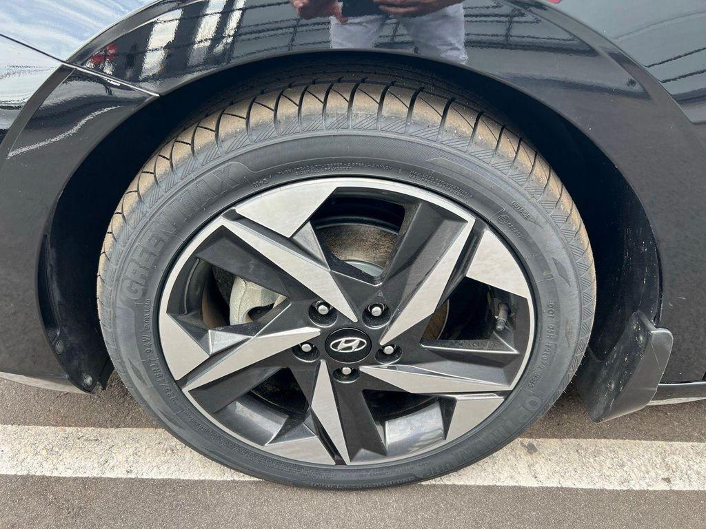 used 2022 Hyundai Elantra car, priced at $18,967