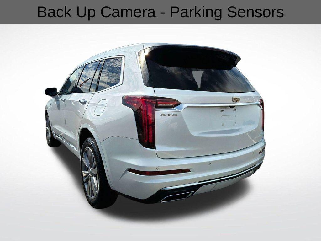 used 2023 Cadillac XT6 car, priced at $34,567