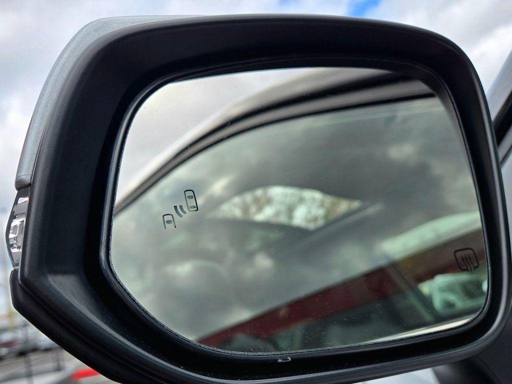 used 2023 Toyota Highlander Hybrid car, priced at $39,527