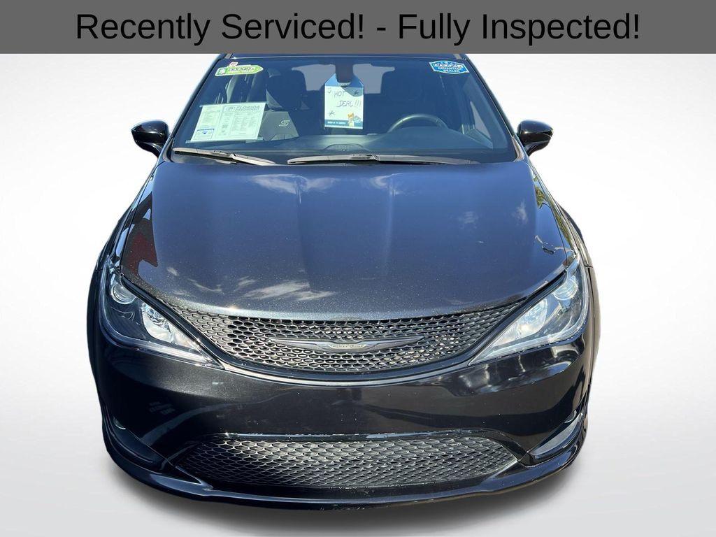 used 2019 Chrysler Pacifica car, priced at $19,767