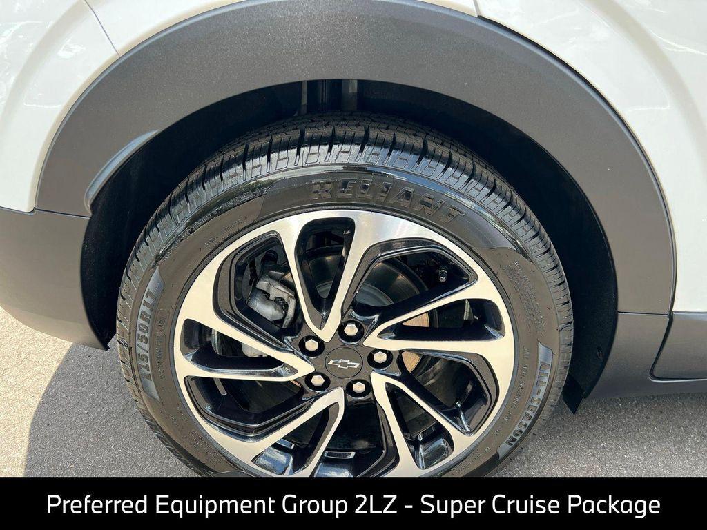 used 2022 Chevrolet Bolt EUV car, priced at $19,388
