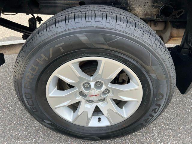 used 2016 GMC Sierra 1500 car, priced at $14,997