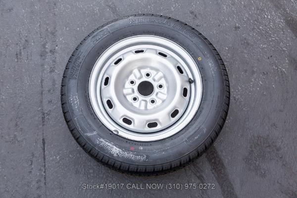 1993 Diamond White Pearl Lexus SC 300