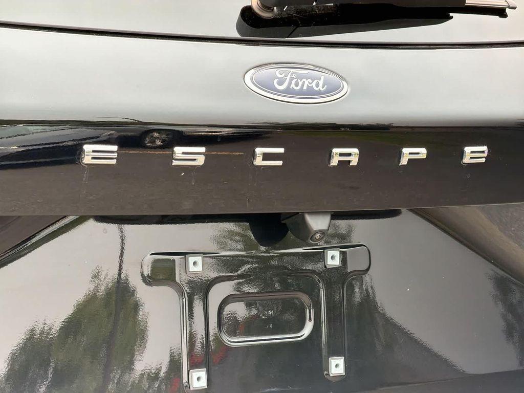 used 2024 Ford Escape car, priced at $25,299