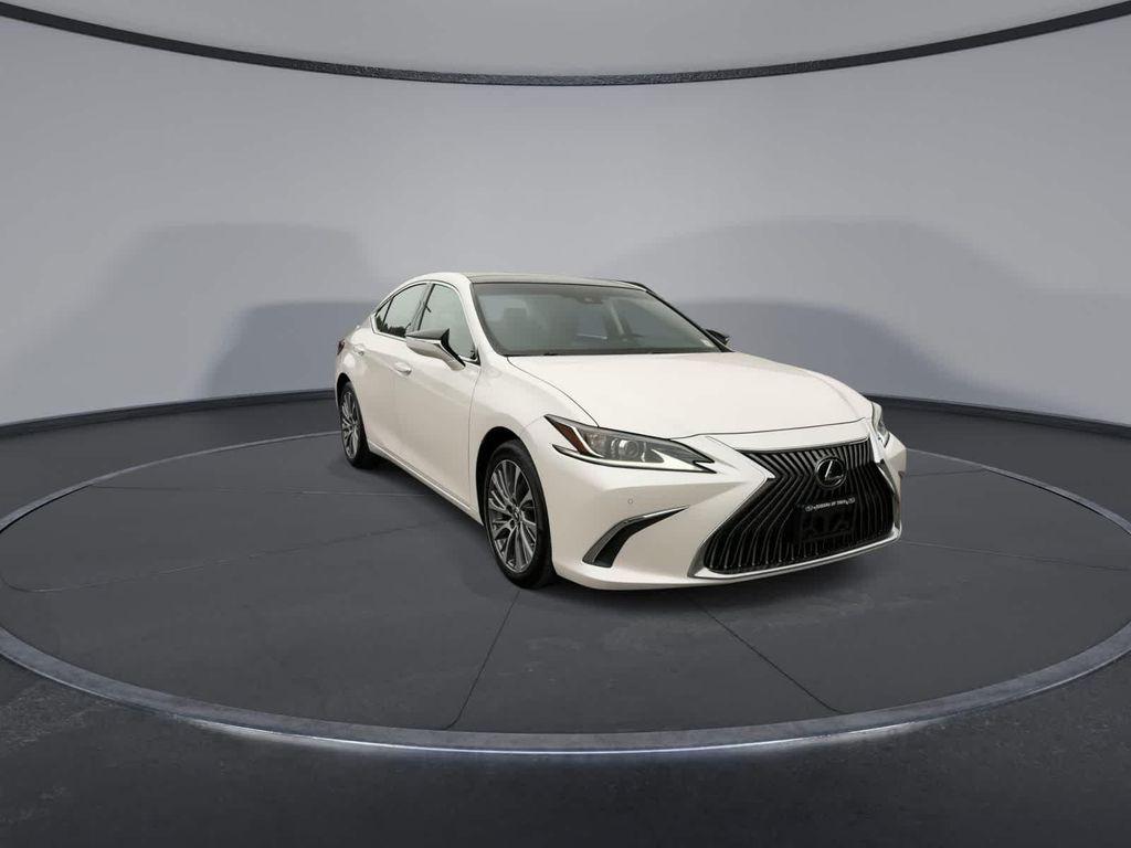 used 2021 Lexus ES 350 car, priced at $28,111