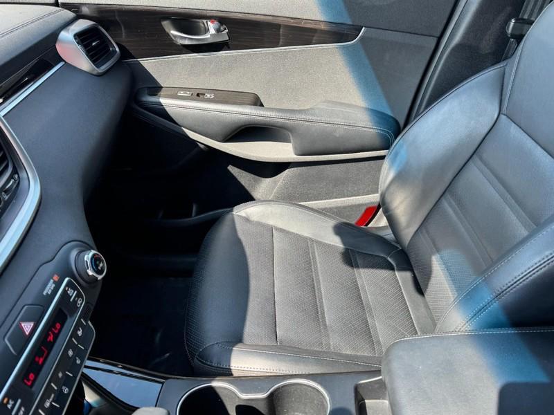 used 2019 Kia Sorento car