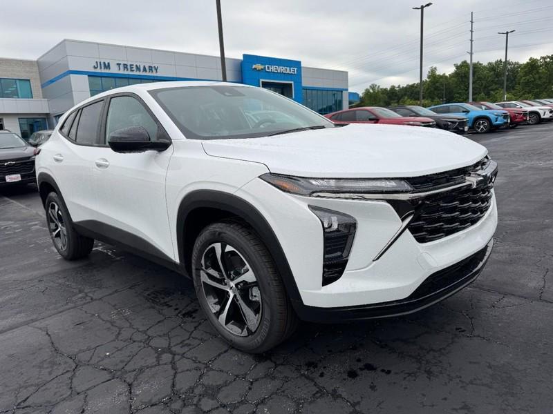 new 2026 Chevrolet Trax car, priced at $25,040