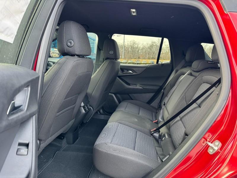 new 2026 Chevrolet Equinox car, priced at $28,575