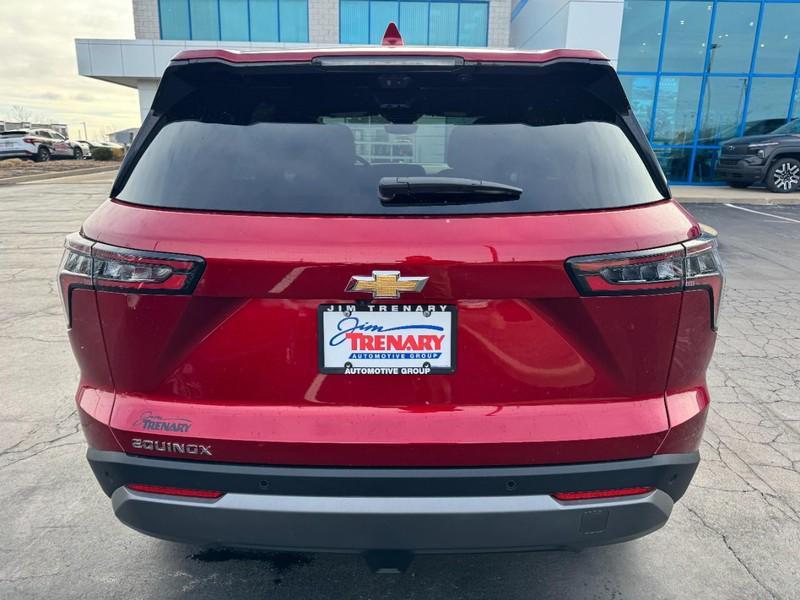 new 2026 Chevrolet Equinox car, priced at $28,575