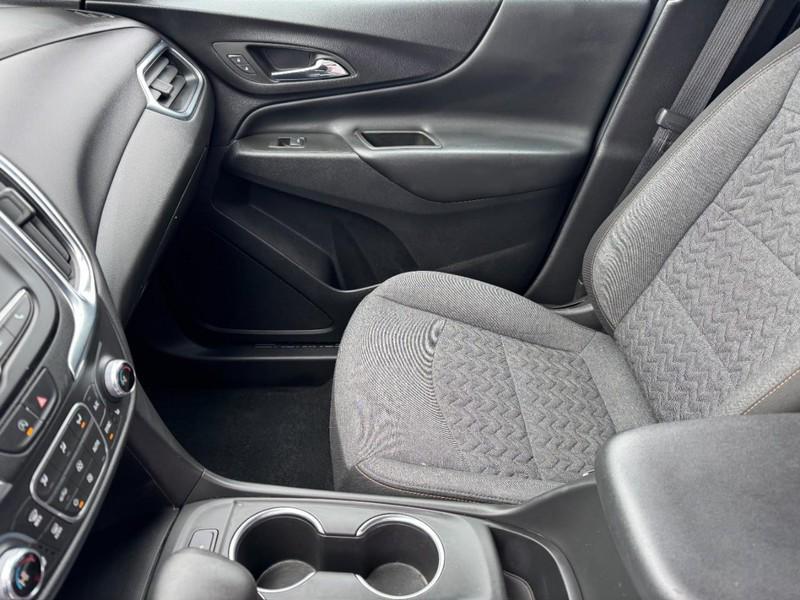used 2022 Chevrolet Equinox car, priced at $18,995