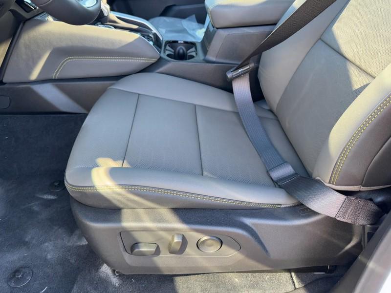 new 2026 Chevrolet Colorado car, priced at $48,120