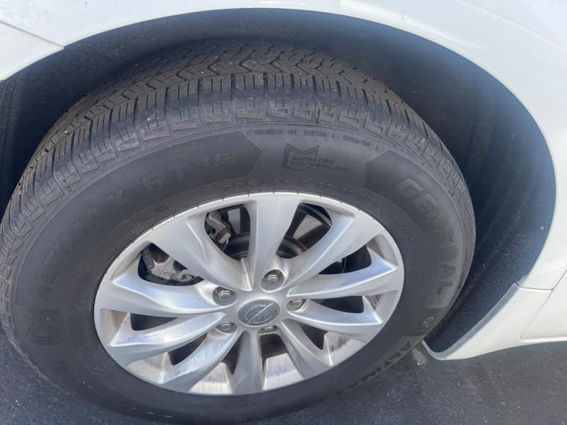 used 2018 Chrysler Pacifica car, priced at $13,495