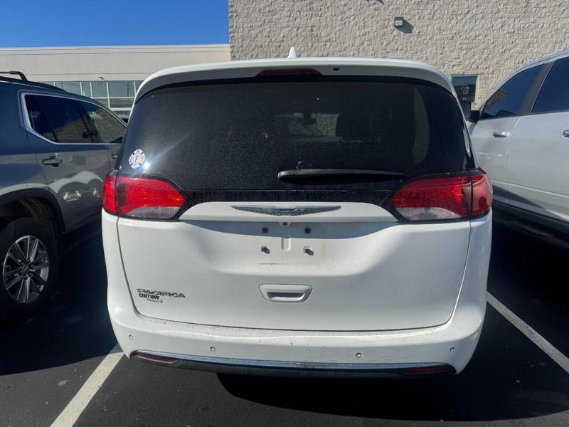 used 2018 Chrysler Pacifica car, priced at $13,495