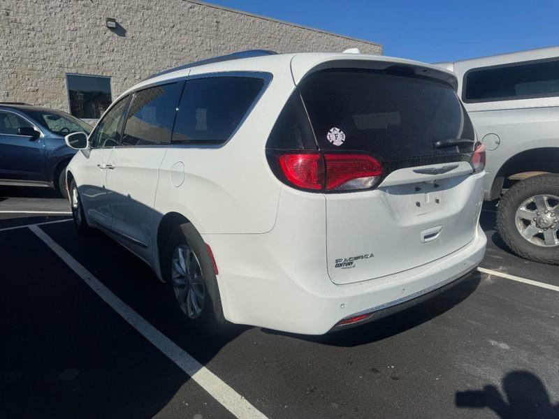 used 2018 Chrysler Pacifica car, priced at $13,495