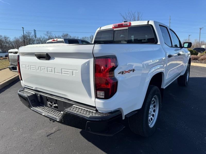 new 2026 Chevrolet Colorado car, priced at $32,045