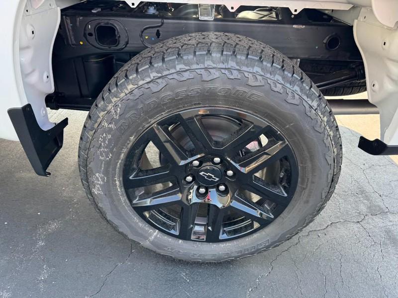 new 2026 Chevrolet Silverado 1500 car, priced at $51,295
