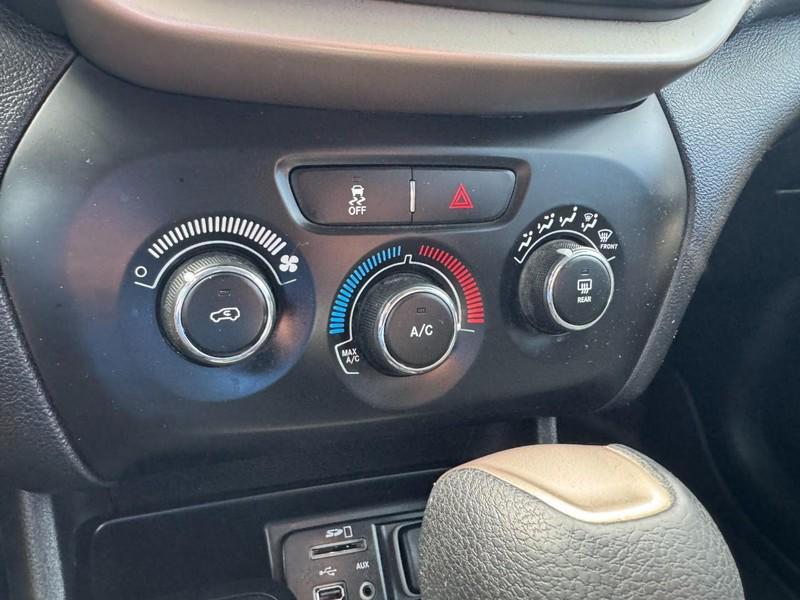 used 2018 Jeep Cherokee car, priced at $6,849