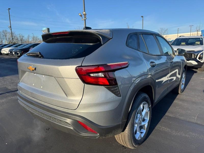 new 2026 Chevrolet Trax car, priced at $23,865