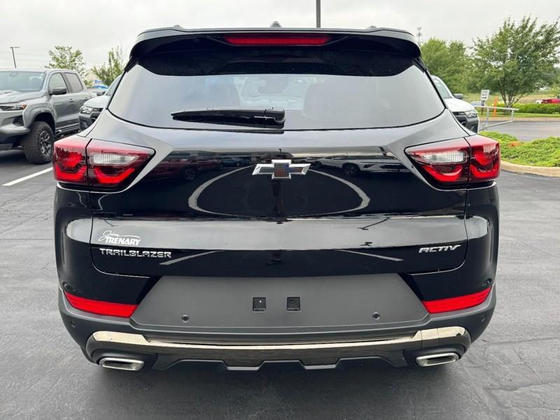 new 2026 Chevrolet TrailBlazer car, priced at $26,810