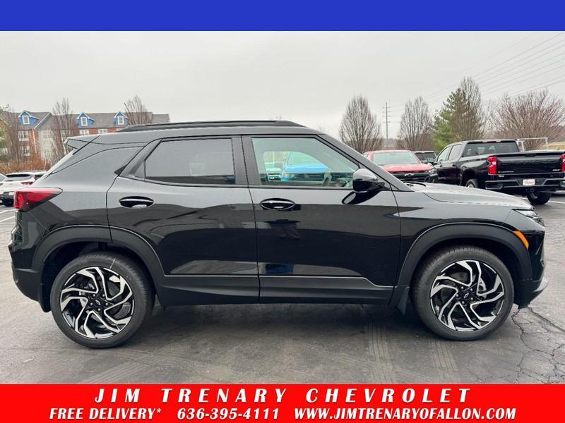 new 2026 Chevrolet TrailBlazer car, priced at $30,525