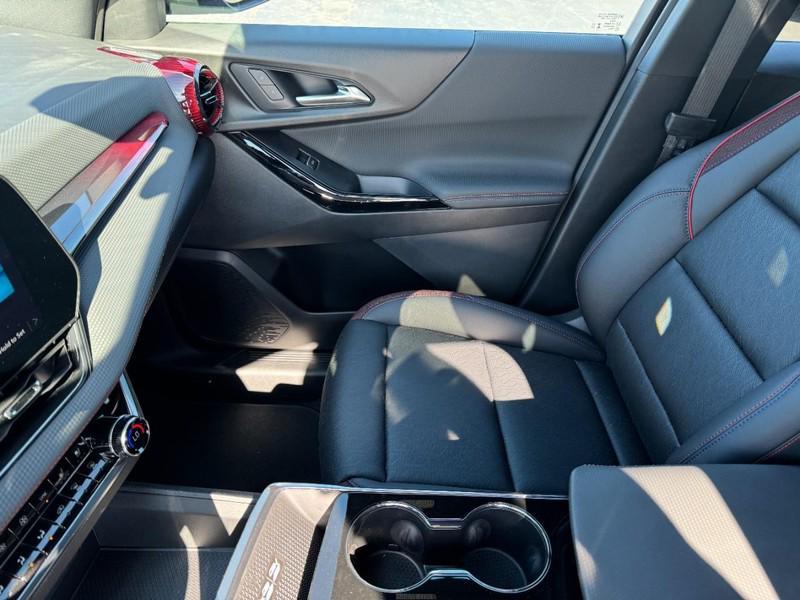 new 2026 Chevrolet Equinox car, priced at $32,790