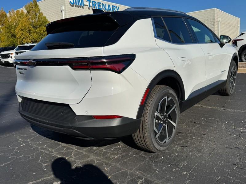 new 2026 Chevrolet Equinox EV car, priced at $32,790